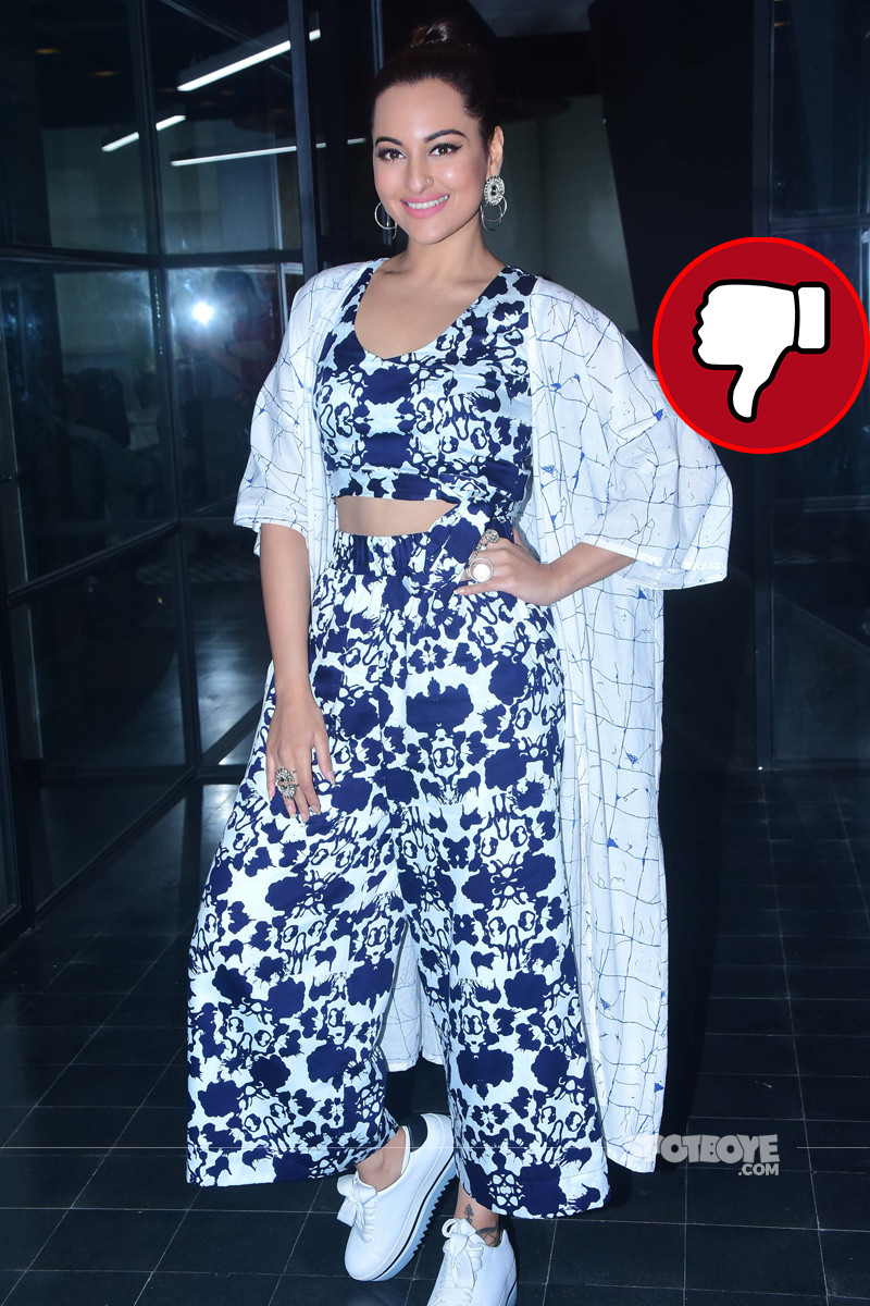 sonakshi sinha snapped at happy phirr bhag jayegi promotions