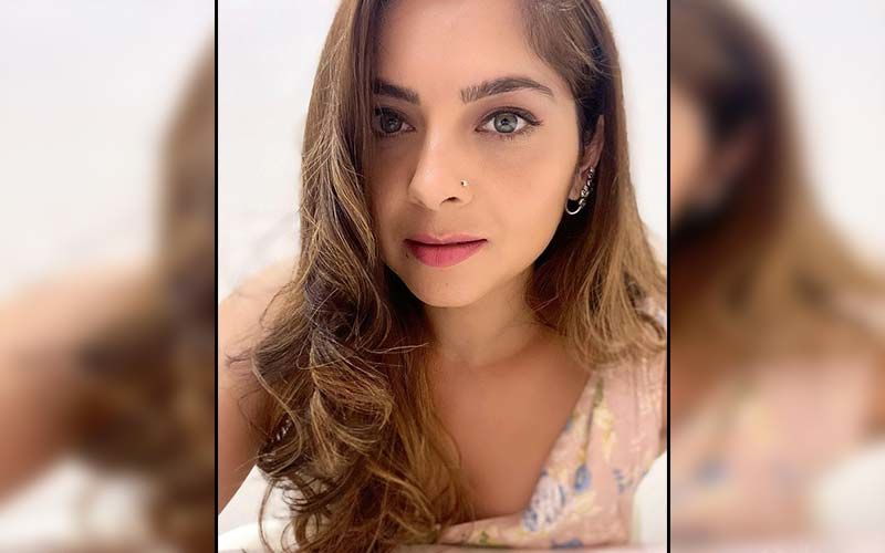 Sonalee Kulkarni's Accredits Her Dermat For Her Glowing Radiance At The Marathi Filmfare Awards 2021