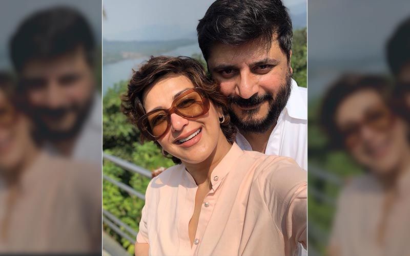 Sonali Bendre's Road Trip With Hubby On 17th Wedding Anniversary; Says, 'Before Cancer Goldie Would Never Have Agreed To It'