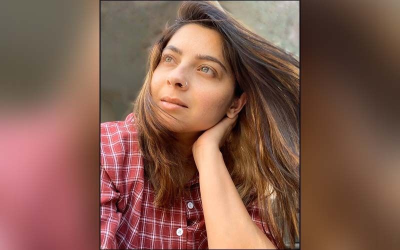 Sonalee Kulkarni Knows How To Flaunt Her Saree Collection, Catch This New Photo Series
