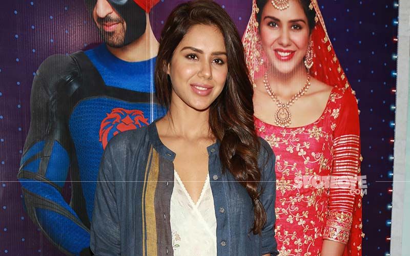 Sonam Bajwa Leaves Everyone Amazed With Her Melodious Voice; Shares A Reel Video On Instagram
