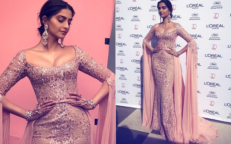 Cannes Film Festival 2017: Sonam Kapoor Is Sexy In A Plunging Pink Gown