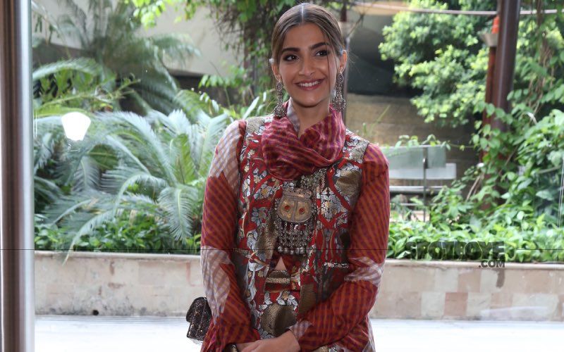 Sonam Kapoor Shares A Hard-Hitting Quote 'Never To Wrestle With Pigs'; Is She Taking A Jibe At Someone With Her Cryptic Post?