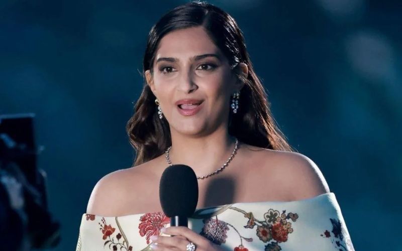 Khoobsurat #AbhiToPartyShuruHuiHai song review: Badshah makes Sonam dance  madly (watch video) – India TV