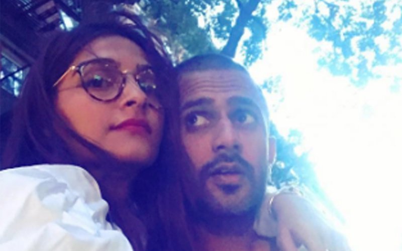 This Is What Sonam Kapoor Did For Boyfriend Anand Ahuja On His Birthday