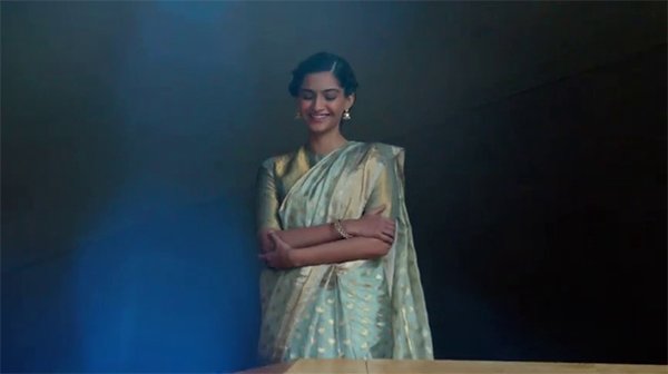 sonam kapoor in padman