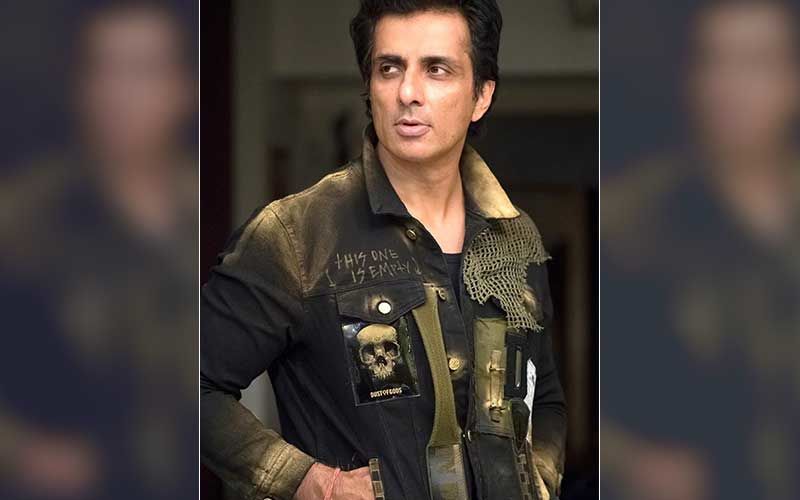 Sonu Sood Says It's Ironical People Are 'Bored At Home' While Many Struggle To Reunite With Family; Migrants Flood Actor's Twitter Seeking Help