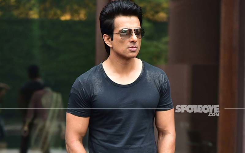 Sonu Sood On Why He Has Joined Hands With Arvind Kejriwal: 'No, This Is Not My Entry Into Politics'