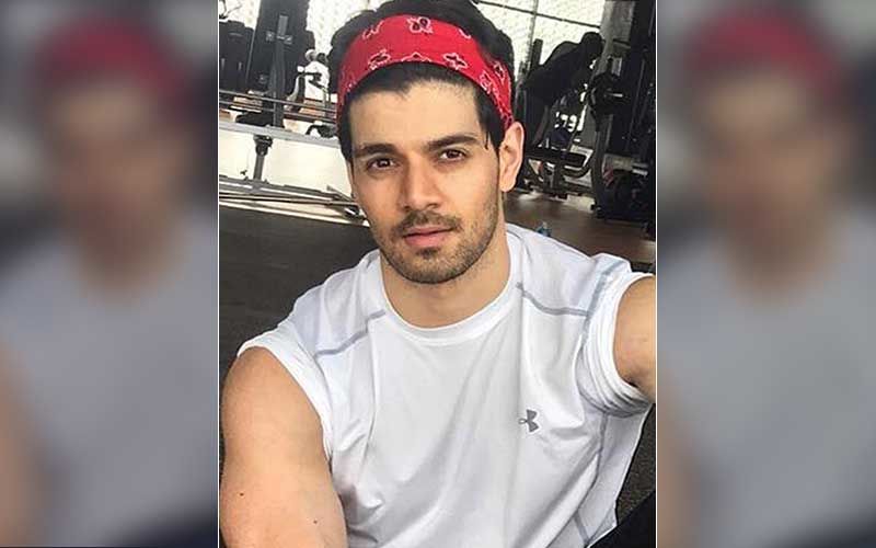 Despite Clearing His Name In The Sushant Singh Rajput-Disha Salian Controversy, Sooraj Pancholi Now LEAVES Instagram; Says, ‘I Need To Breathe’