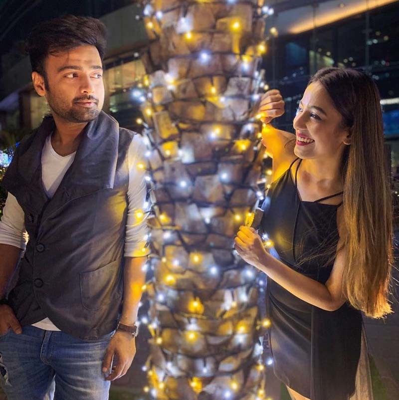 Manish Naggdev And Srishty Rode