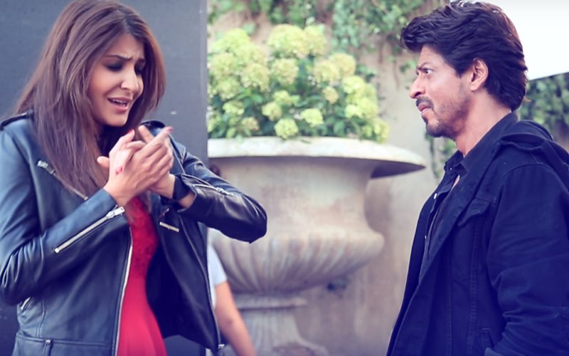 Shah Rukh Khan Asks Anushka Sharma To Spice It Up!
