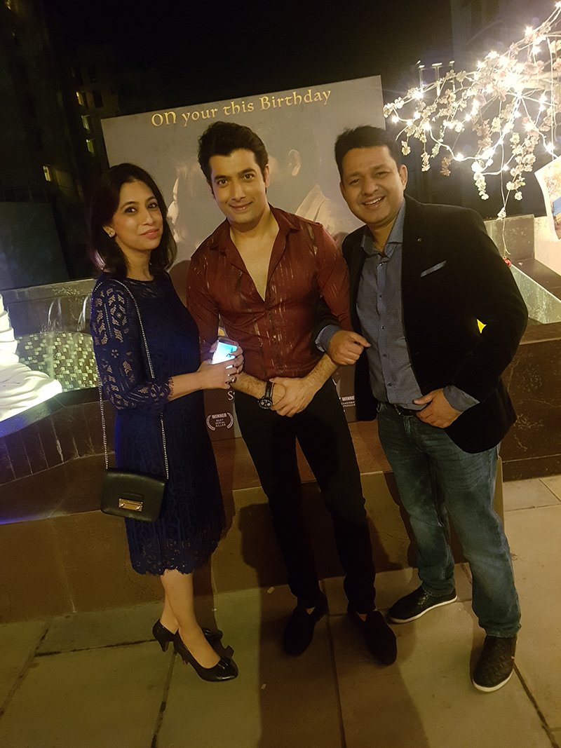 ssharad with sister reema and brother in law gaurav pawa
