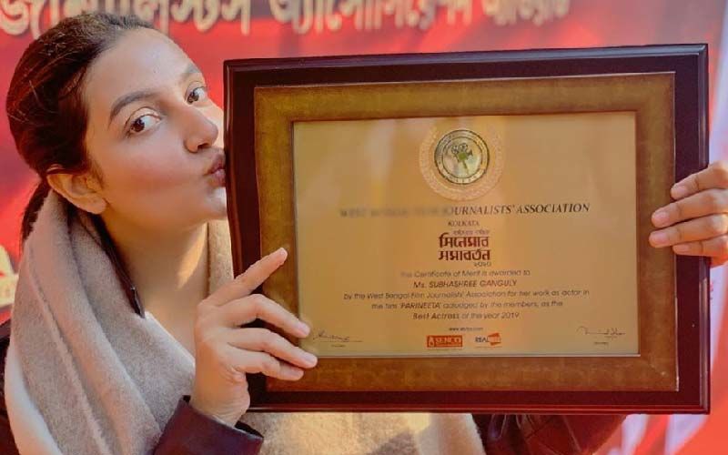 Subhashree Ganguly Wins Best Actress Award 2019 For Her Role In Parineeta