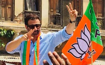 Elections 2019: रोड शो के लिए निकले सनी देओल का काफिला हुआ दुर्घटना का शिकार, बाल-बाल बचा एक्टर
