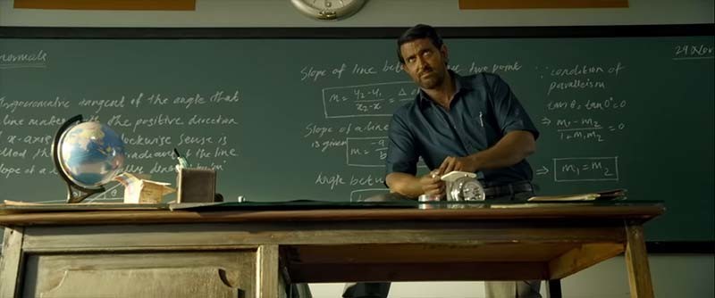   review of the film super 30 