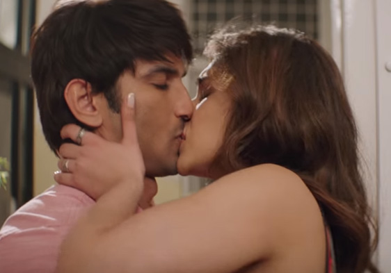 sushant singh rajput kriti sanon kiss