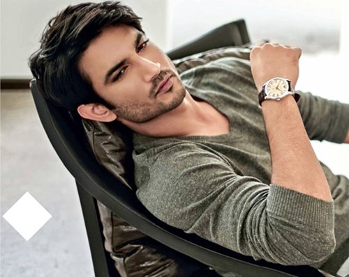 Sushant Singh Rajput Kisses and Makes Up With Someone, Guess Who?