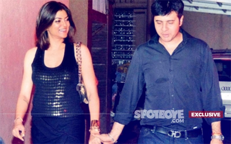 WHAT BREAK-UP? Sushmita Sen ROMANCES Beau Ritik Bhasin In Public