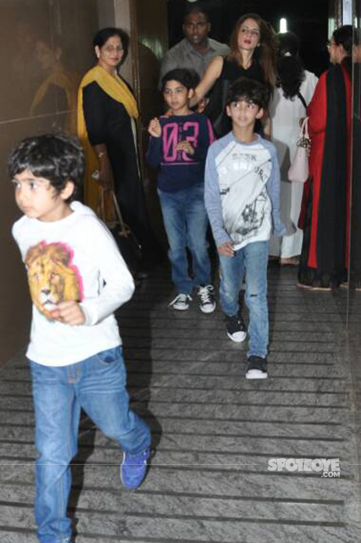 sussane khan with the kids at pvr juhu