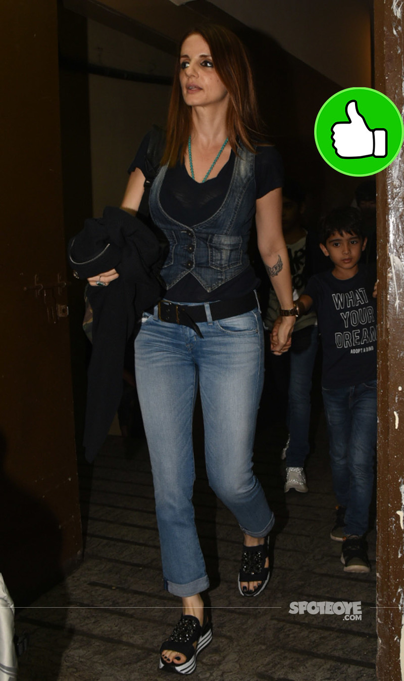 sussanne khan snapped post watching a movie