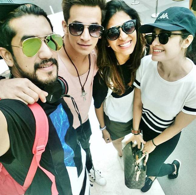 suyyash rai prince narula kishwer merchant and yuvika