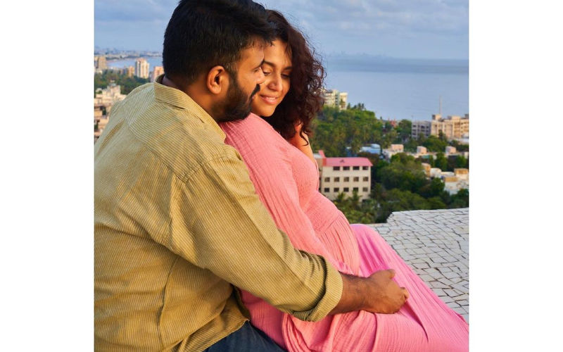 Swara Bhasker PREGNANT: Actress TROLLED For Announcing Pregnancy 4 Months After Marriage; Netizens Say, ‘New Trend In Bollywood Pehle Bacha Karo Fir Shaadi’