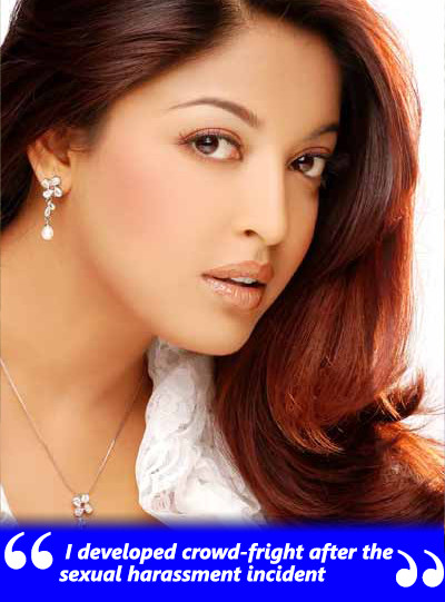 tanushree dutta develops crowd fright