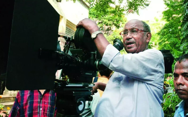 Bengali filmmaker, Padma Shri Tarun Majumdar Dies At 92 After Days Of Hospitalization!