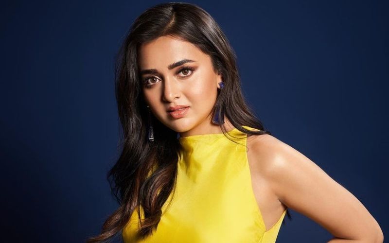 Tejasswi Prakash Gives A Tour Into Her Luxurious Vanity Van; Its Elegant Decor And Facilities Will Leave You Impressed-WATCH