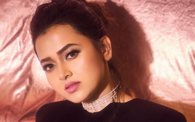 Tejasswi Prakash Reveals She ‘Cannot Afford Most’ Brands During An Event; Actress Makes Opens Up About Her Favourite Brands