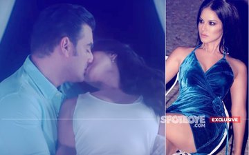 Are You Below 18? Forget Seeing Sunny Leone SMOOCH Arbaaz Khan In Theatres