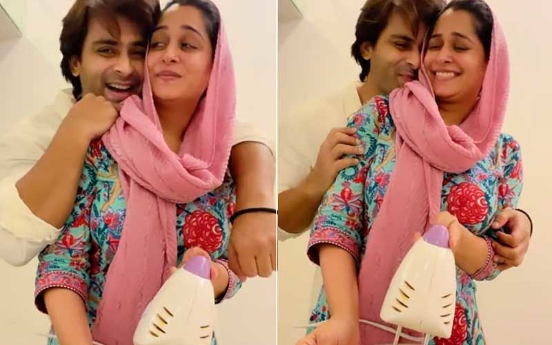 Sasural Simar Ka 2 Actress Dipika Kakkar Bakes A Cake With Hubby Shoaib Ibrahim; Couple’s Kitchen Romance Is Too Cute For Words-WATCH