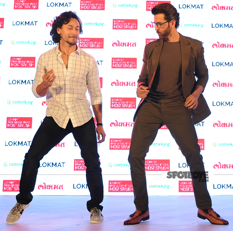 tiger shroff and hrithik roshan shake a leg