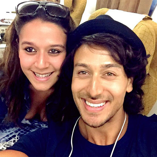 tiger shroff and krishna shroffs airplane selfie