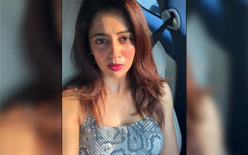 June Star Nehha Pendse Reaches The 1000th Post On Insta This Throwback Post Takes You Down The Memory Lane