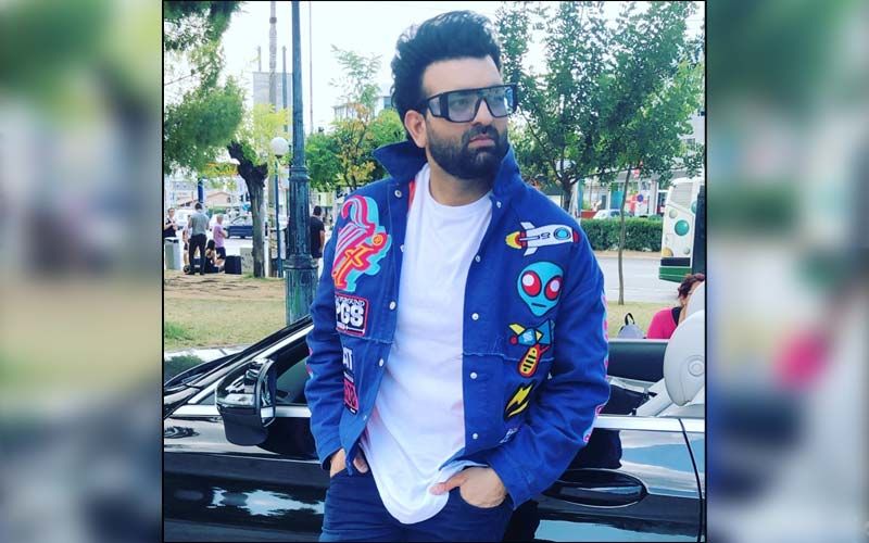 Singer Navraj Hans To Come Up With His New Song In October