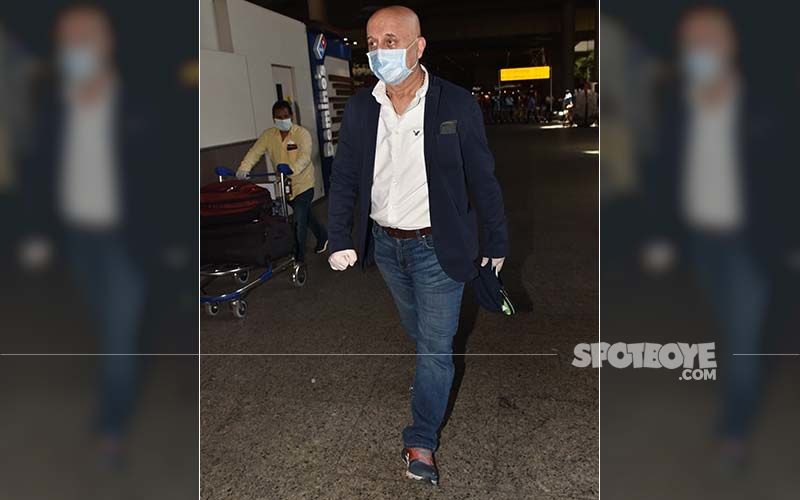 Coronavirus Outbreak: Anupam Kher Returns Home Safely From The US Amid COVID-19 Scare