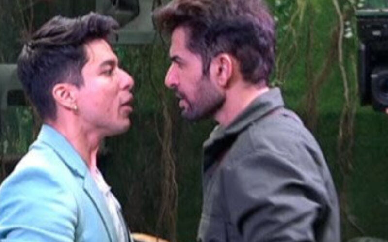 Bigg Boss 15: Pratik Sehajpal Suffers An Emotional Breakdown, Slaps Himself After Jay Bhanushali Abuses Him On His Mother