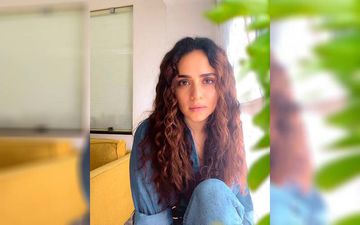 Amruta Khanvilkar Flaunts Her Beach Wave Hair And A Radiant No Makeup Look