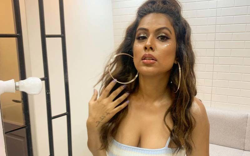 Nia Sharma Supports And Motivates Former Co-Star Mouli Ganguly; But Calls Out The Routine Of An Award Function