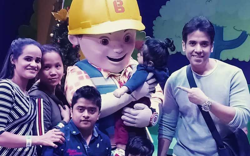 Ekta Kapoor’s Son Ravie’s Day Out With Bob And ‘Best Mama Ever’ Tusshar Kapoor Is Adorbs