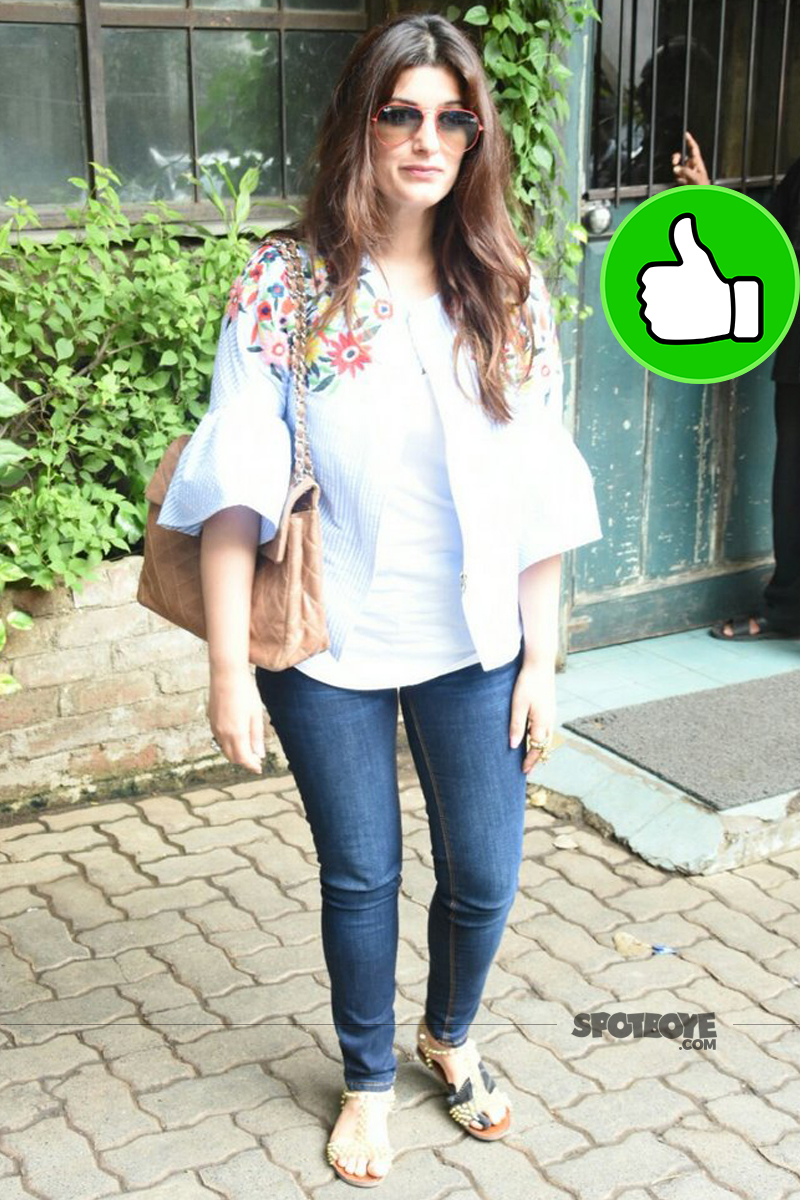 twinkle khanna snapped post lunch in bandra