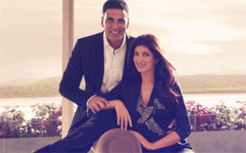 Here's The 'WILD GAME' That Twinkle Khanna & Akshay Kumar Play In Their BEDROOM...