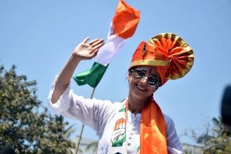 उर्मिला मातोंडकर के खिलाफ कोई आपराधिक मामला नहीं है, कर डाली अपने करोड़ो की संपत्ति की घोषणा