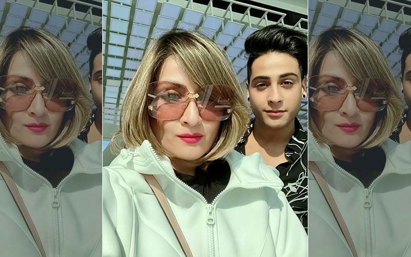 Urvashi Dholakia Is A New Age ‘Gen X’ Mom, Says ‘I Know About My Sons’ Girlfriends, Me And My Sons Are Like Friends’