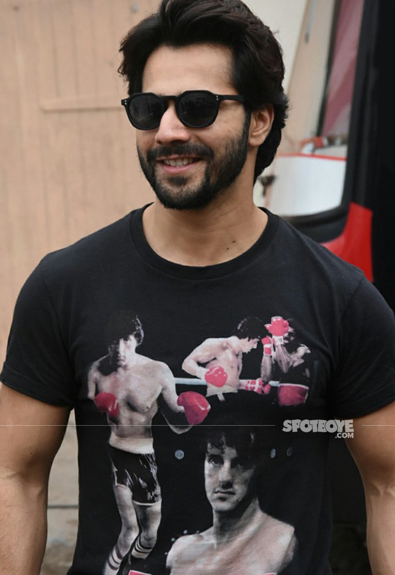 varun dhawan at judwaa 2 promotions