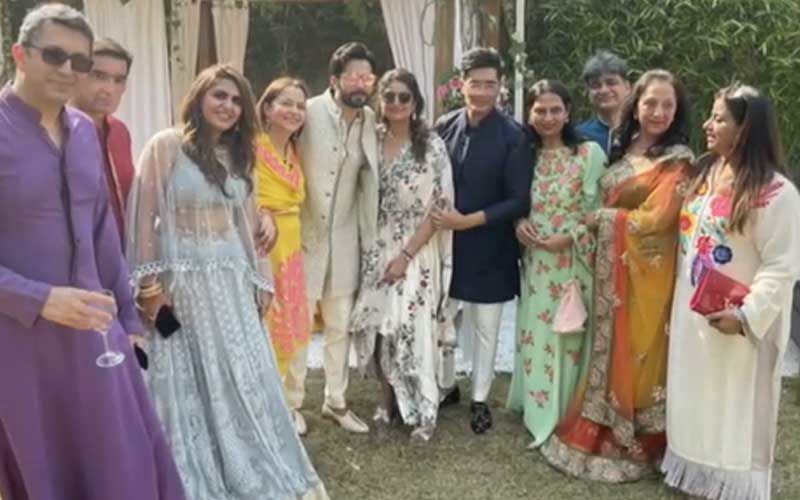 Designer Manish Malhotra Shares Golden Moments From Varun Dhawan-Natasha Dalal’s Wedding; These Family Snaps Are Too Gorgeous To Be Missed
