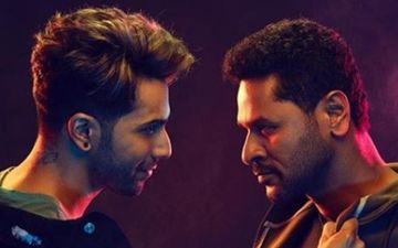 प्रभु देवा को मशहूर गाने 'मुक्काला मुकाबला' पर डांस करते देख वरुण धवन हुए मंत्रमुग्ध
