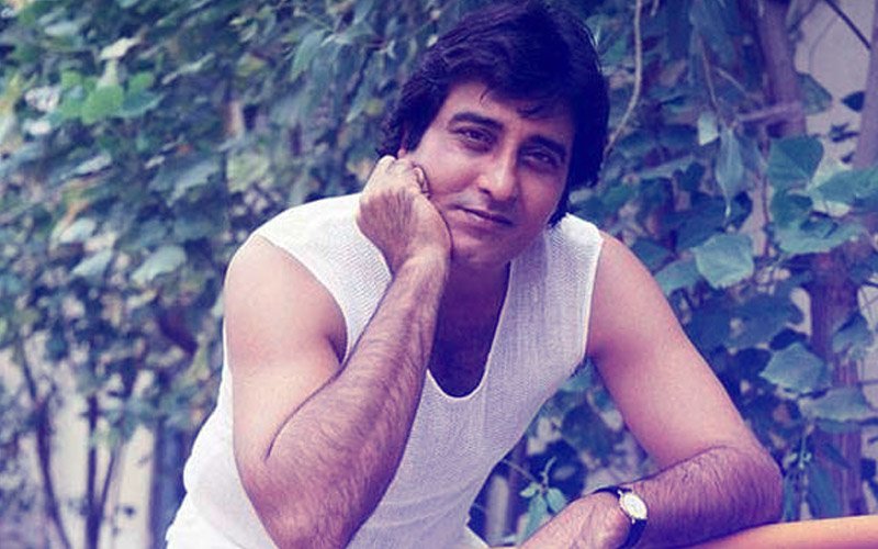 Vinod Khanna, The Superstar Who Killed With His Looks & Wowed With His Performances