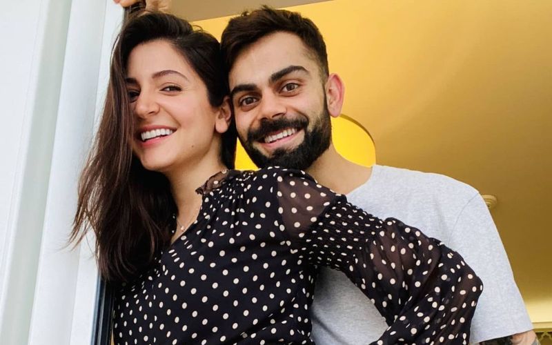 After Preggers Anushka Sharma, Dad-To-Be Virat Kohli Is All Smiles As He Poses In The Gym; Flashes A Wide Grin With Victory Sign - PIC